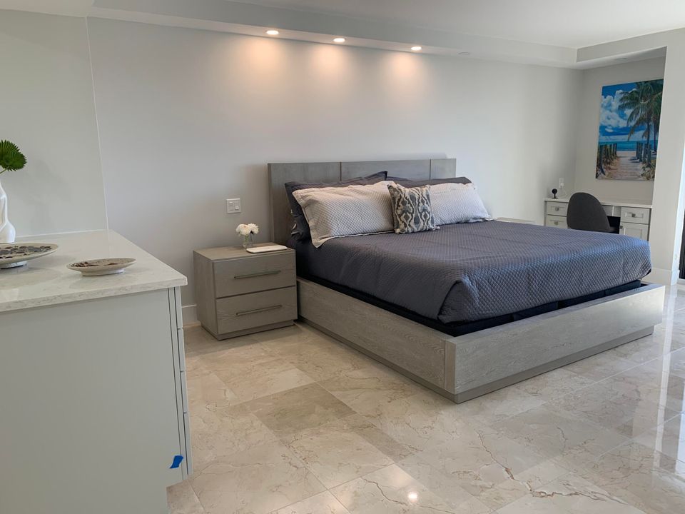 For Rent: $11,500 (3 beds, 2 baths, 1852 Square Feet)