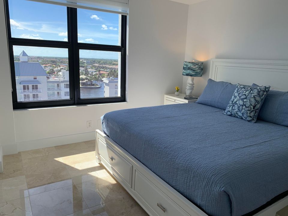 For Rent: $11,500 (3 beds, 2 baths, 1852 Square Feet)