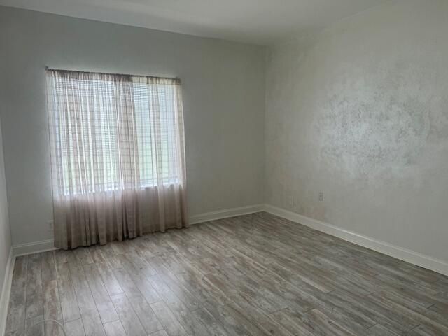 Active With Contract: $259,500 (2 beds, 2 baths, 1537 Square Feet)