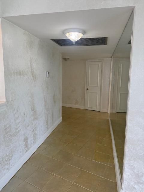 Active With Contract: $259,500 (2 beds, 2 baths, 1537 Square Feet)