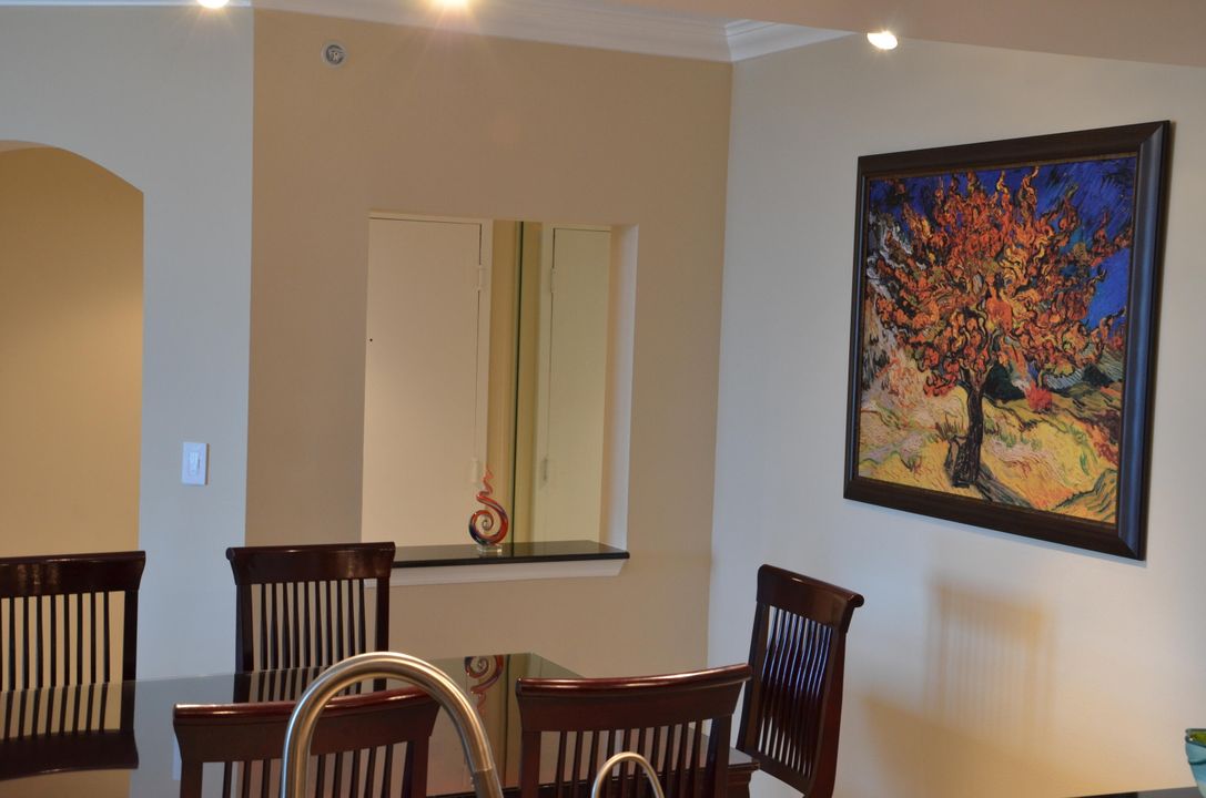 Active With Contract: $3,200 (2 beds, 2 baths, 1558 Square Feet)