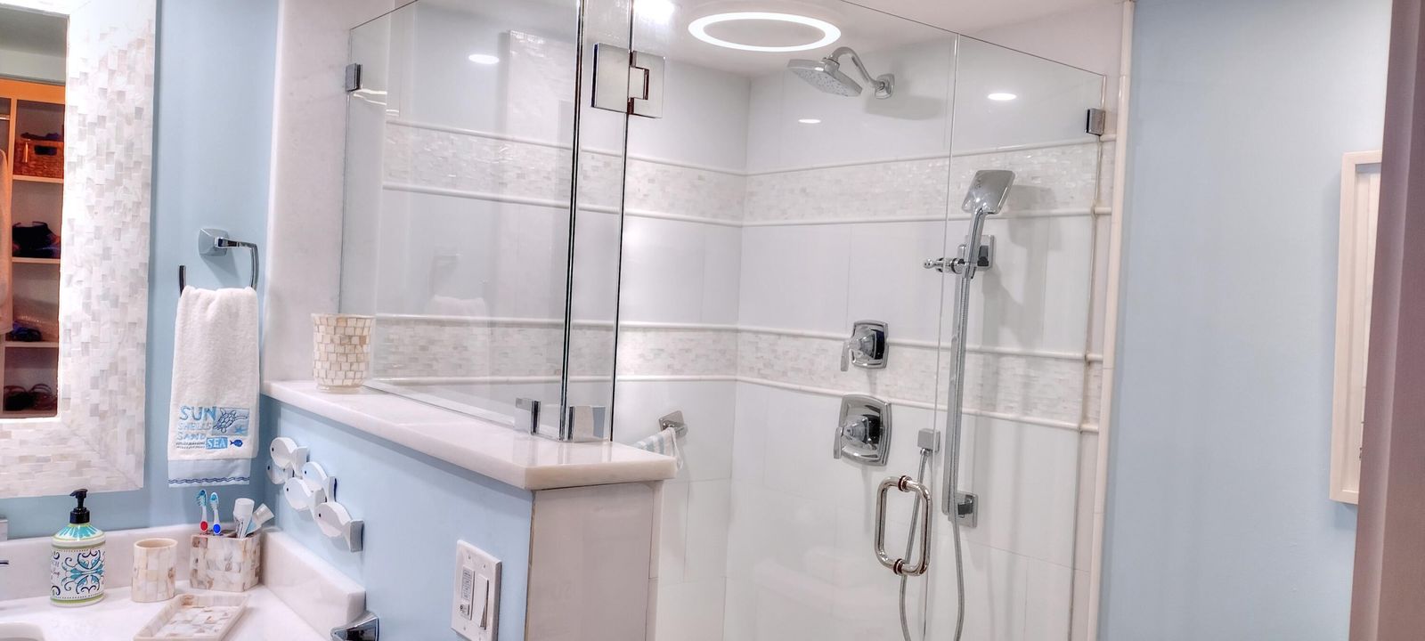 Activo con contrato: $5,800 (2 camas, 2 baños, 1385 Pies cuadrados)