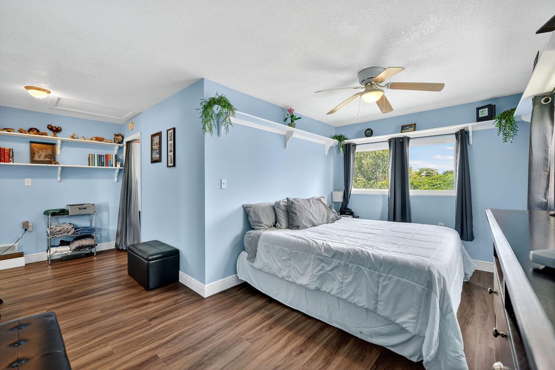 Под контрактом: $525,000 (4 спален, 3 ванн, 1850 Квадратных фут)