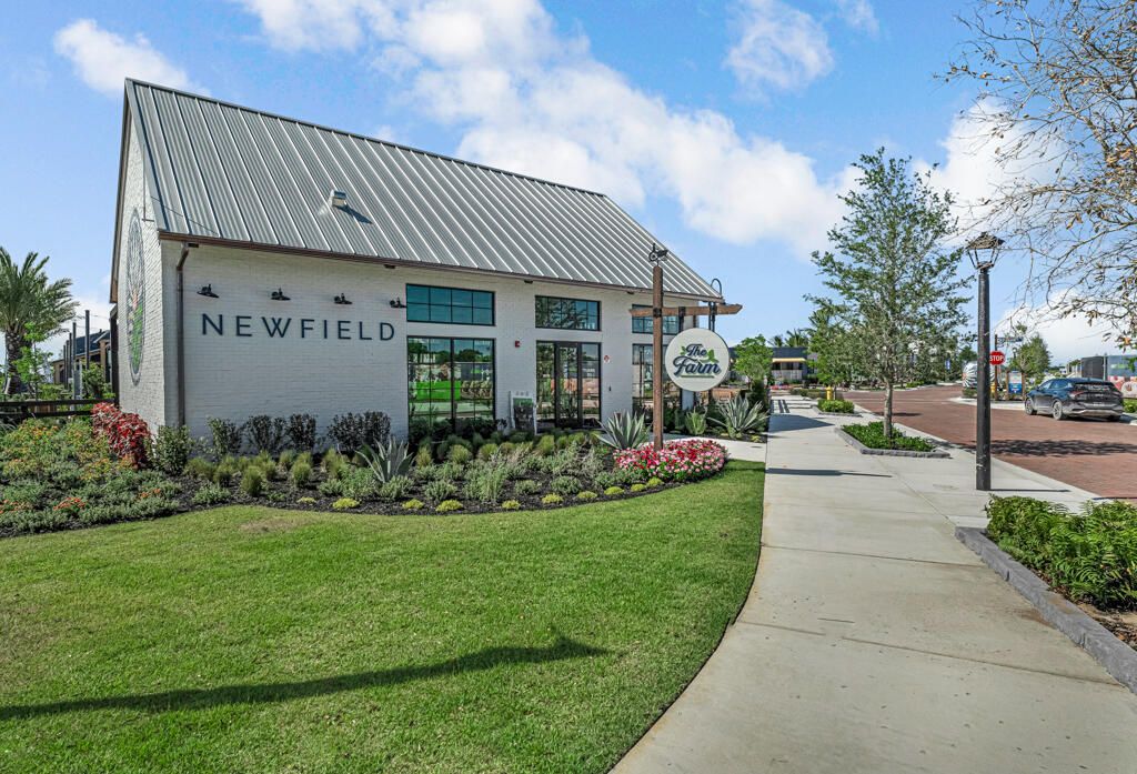 出租: $3,900 (3 贝兹, 3 浴室, 1834 平方英尺)