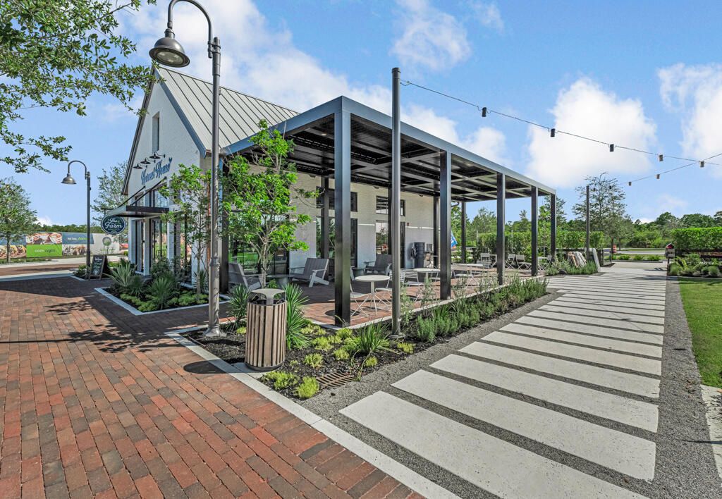 出租: $3,900 (3 贝兹, 3 浴室, 1834 平方英尺)