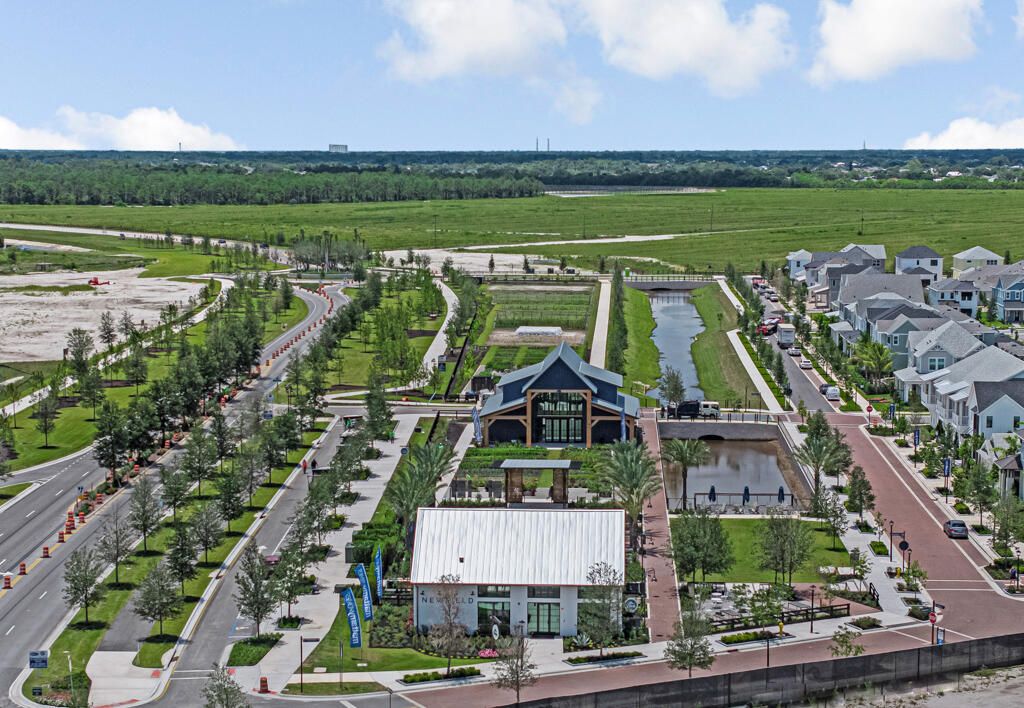 出租: $3,900 (3 贝兹, 3 浴室, 1834 平方英尺)