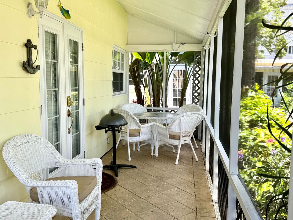 合同活跃: $1,799,000 (0 贝兹, 0 浴室, 2894 平方英尺)