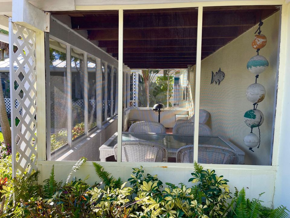 合同活跃: $1,799,000 (0 贝兹, 0 浴室, 2894 平方英尺)