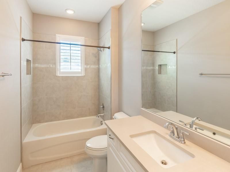 待售: $440,000 (3 贝兹, 2 浴室, 1959 平方英尺)