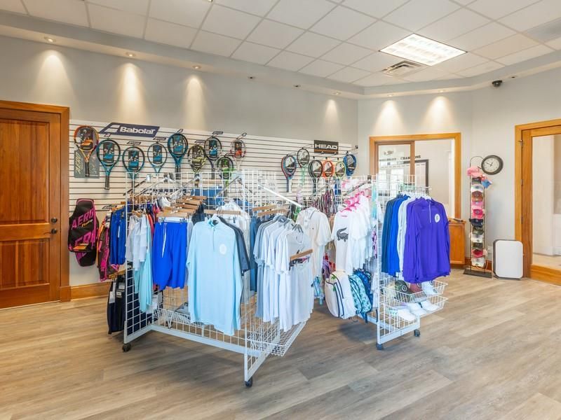 待售: $440,000 (3 贝兹, 2 浴室, 1959 平方英尺)