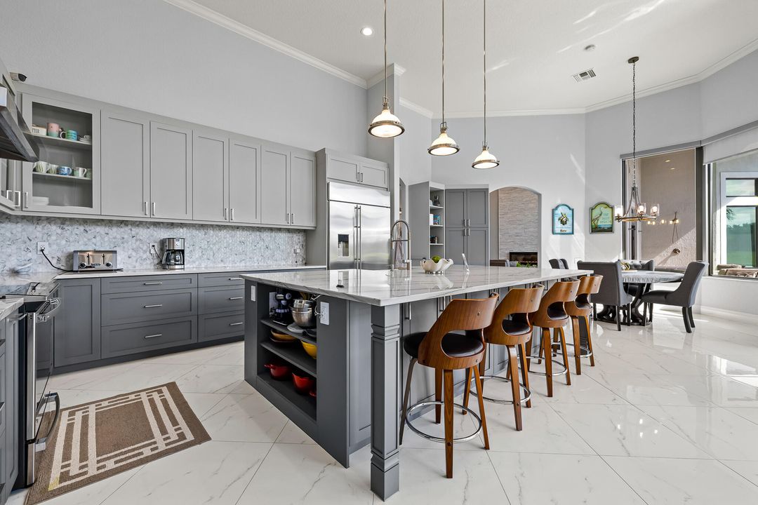 For Sale: $1,789,900 (5 beds, 4 baths, 3850 Square Feet)