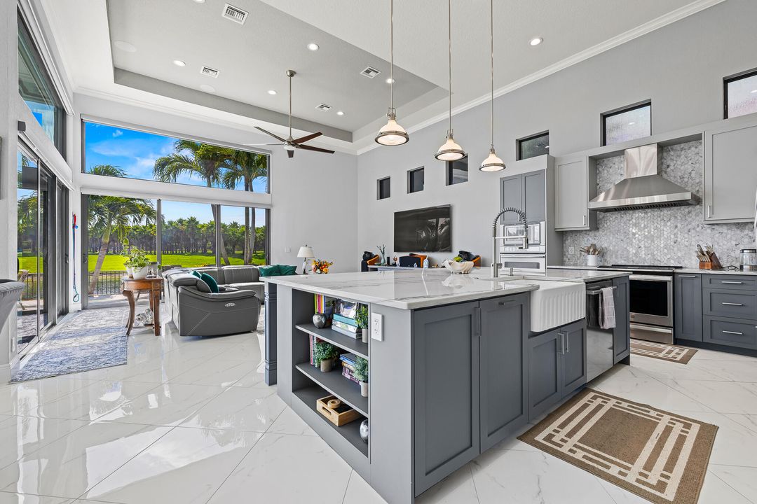 For Sale: $1,789,900 (5 beds, 4 baths, 3850 Square Feet)