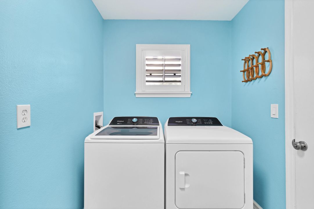 合同活跃: $544,900 (3 贝兹, 2 浴室, 2020 平方英尺)