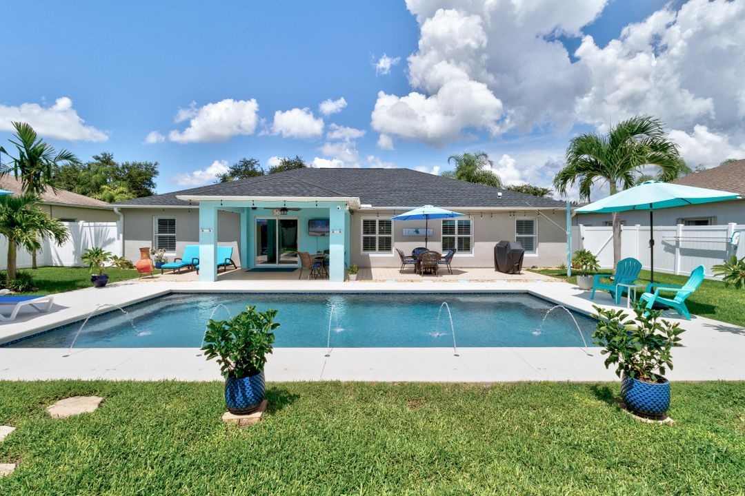 合同活跃: $544,900 (3 贝兹, 2 浴室, 2020 平方英尺)