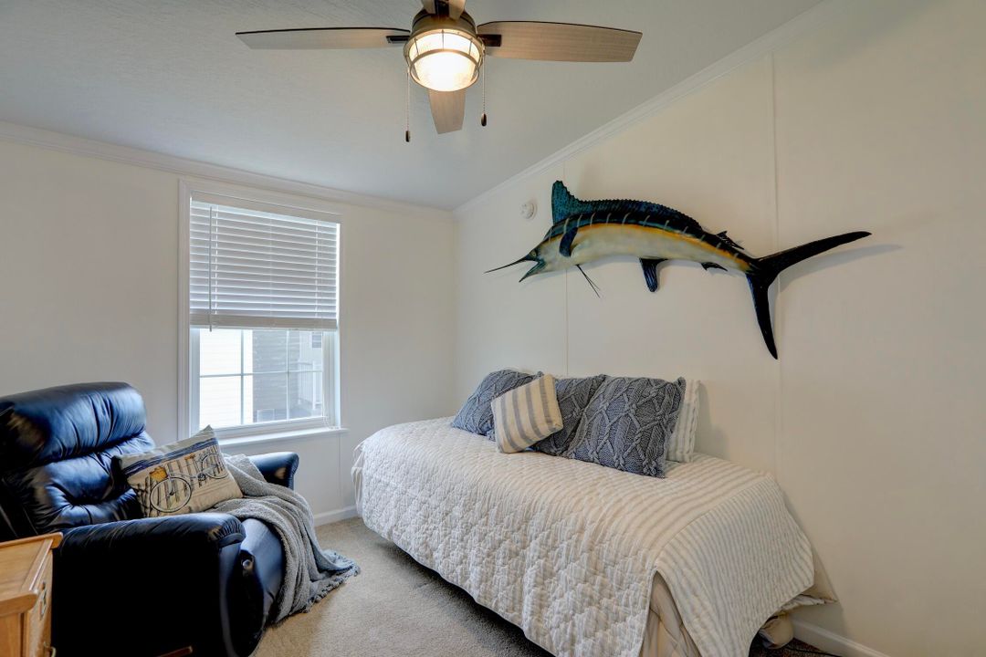 For Sale: $327,000 (3 beds, 2 baths, 1421 Square Feet)