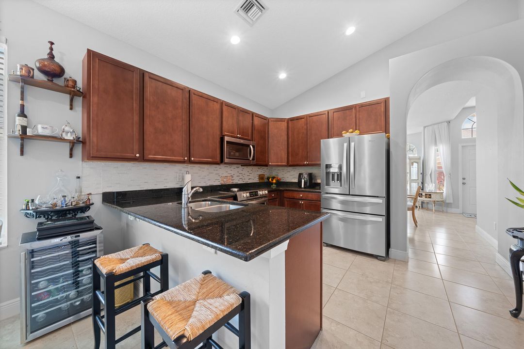 For Sale: $374,500 (4 beds, 2 baths, 1796 Square Feet)