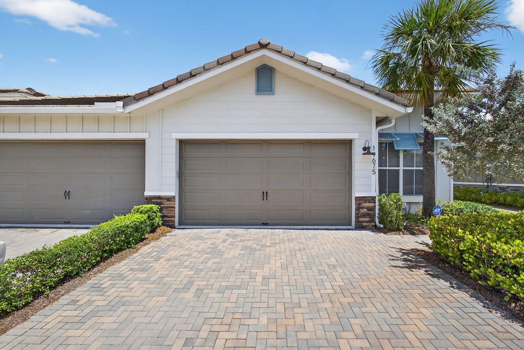 合同活跃: $495,000 (3 贝兹, 2 浴室, 1925 平方英尺)