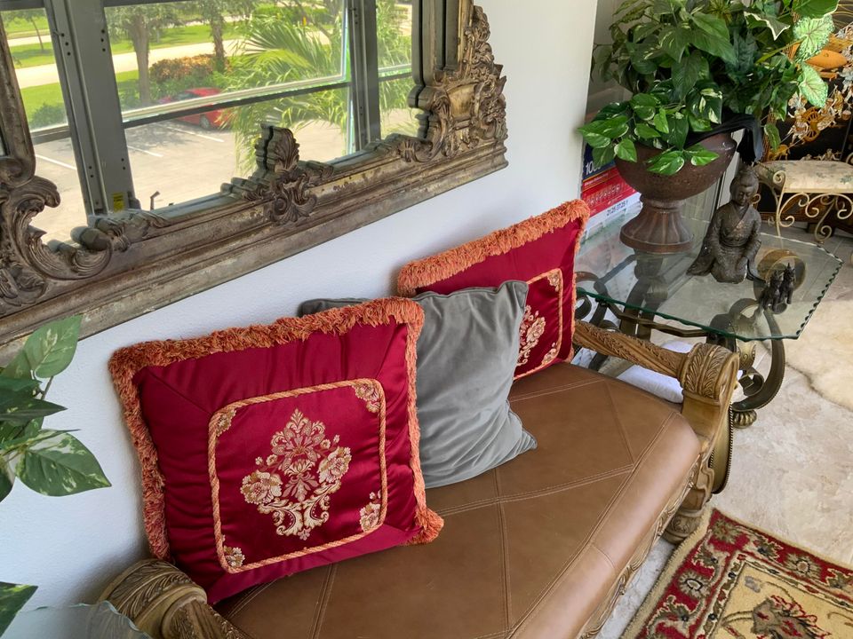 待售: $119,900 (1 贝兹, 1 浴室, 810 平方英尺)