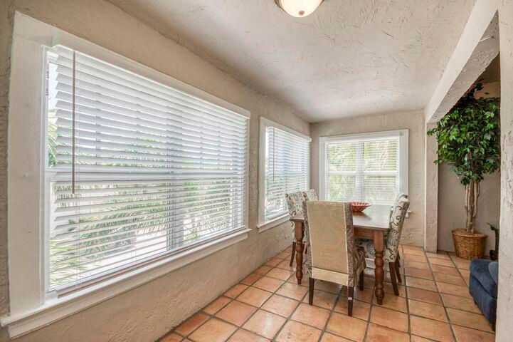 На продажу: $1,398,990 (0 спален, 0 ванн, 4120 Квадратных фут)