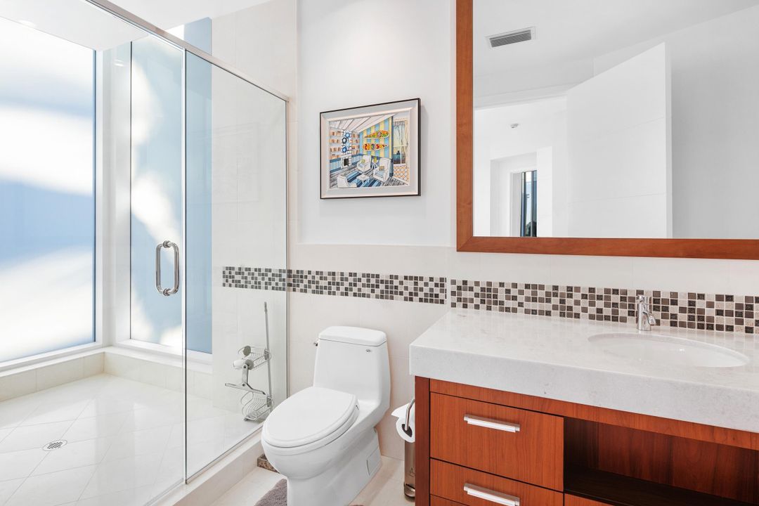 For Sale: $10,995,000 (4 beds, 6 baths, 5060 Square Feet)