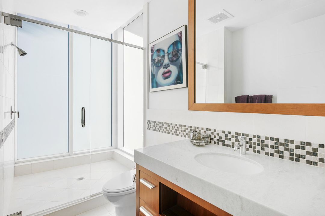 For Sale: $10,995,000 (4 beds, 6 baths, 5060 Square Feet)