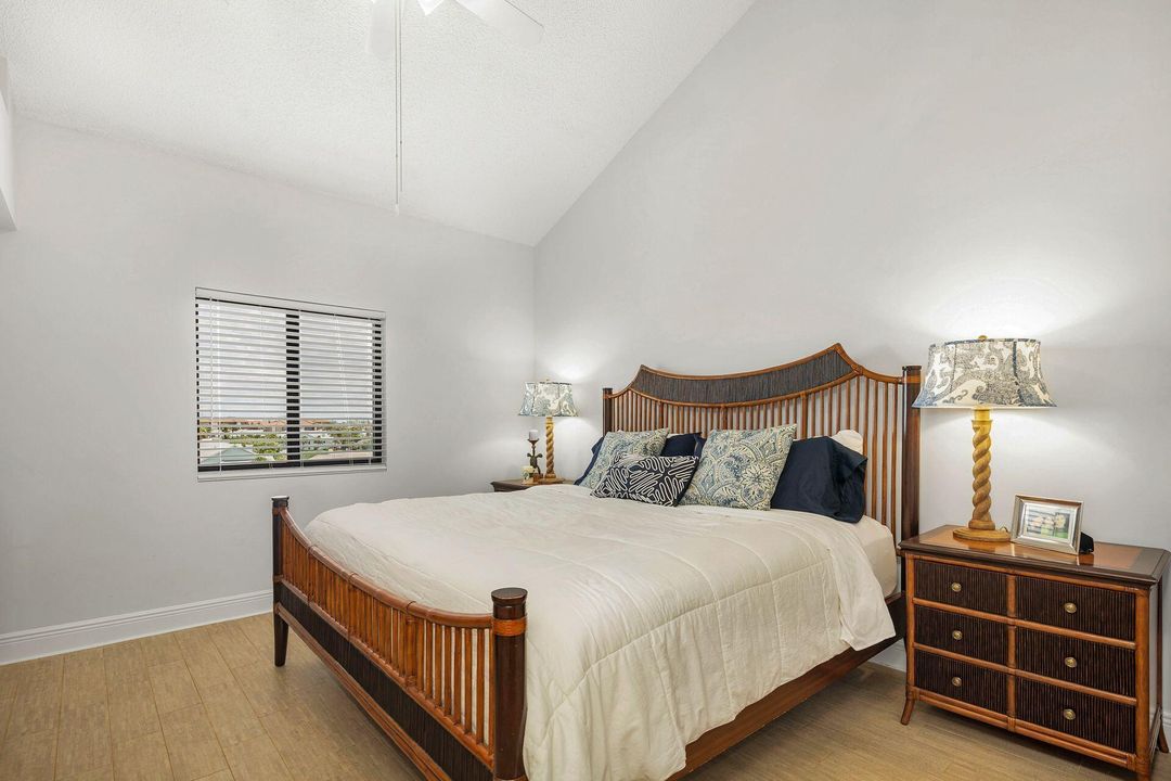 Active With Contract: $7,500 (2 beds, 2 baths, 1385 Square Feet)