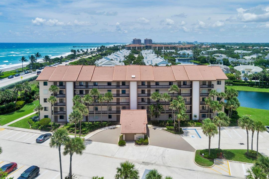 Active With Contract: $7,500 (2 beds, 2 baths, 1385 Square Feet)