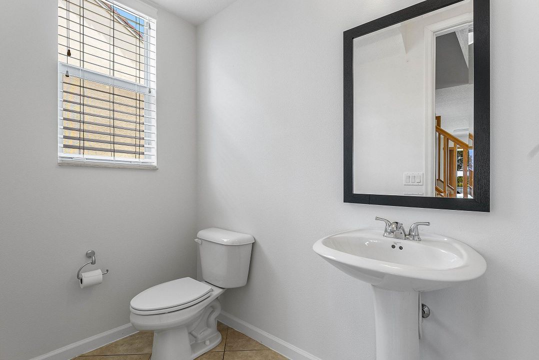 На продажу: $889,000 (3 спален, 2 ванн, 2161 Квадратных фут)