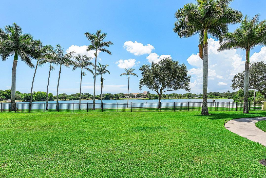 На продажу: $889,000 (3 спален, 2 ванн, 2161 Квадратных фут)