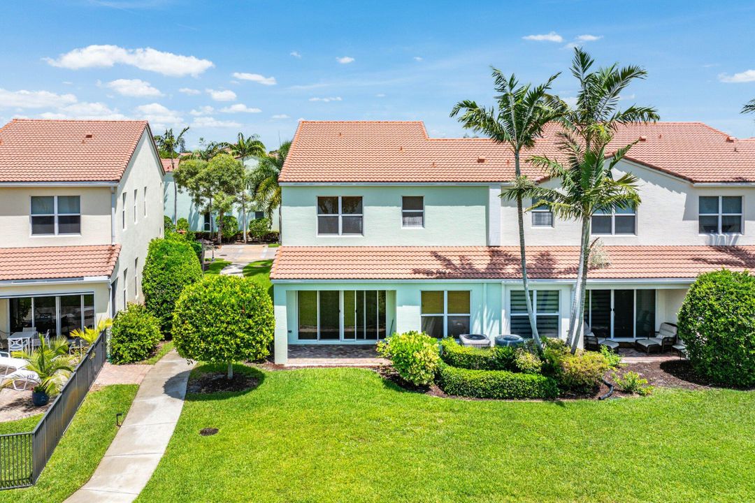 На продажу: $889,000 (3 спален, 2 ванн, 2161 Квадратных фут)