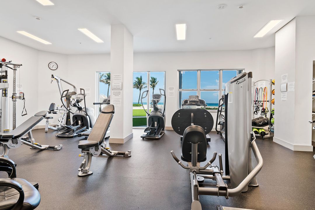 For Rent: $10,000 (2 beds, 2 baths, 1642 Square Feet)