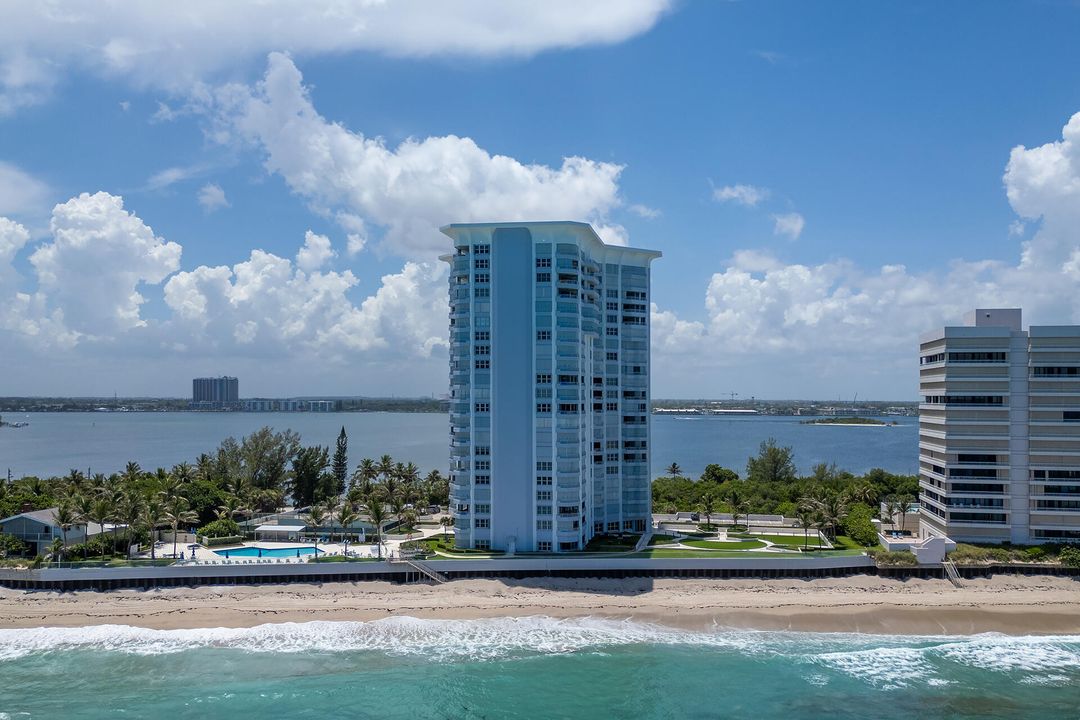 For Rent: $10,000 (2 beds, 2 baths, 1642 Square Feet)