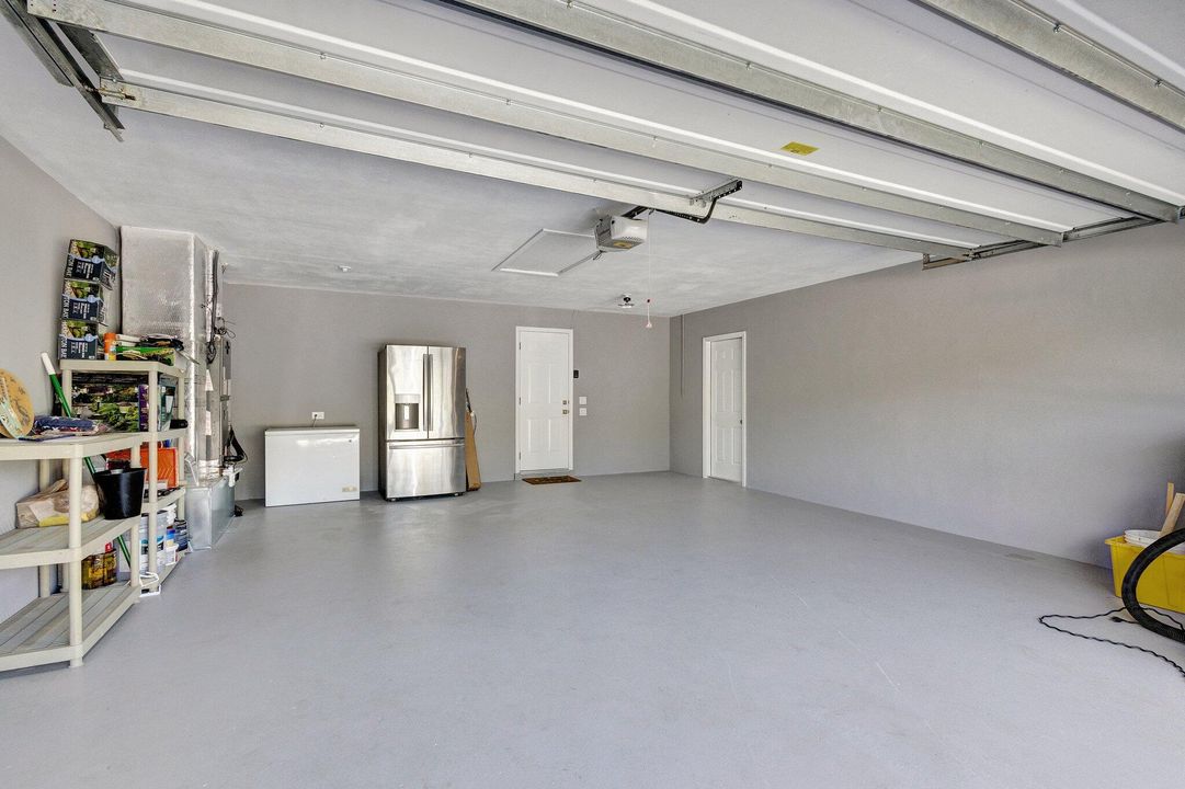 For Sale: $1,499,000 (3 beds, 2 baths, 1776 Square Feet)