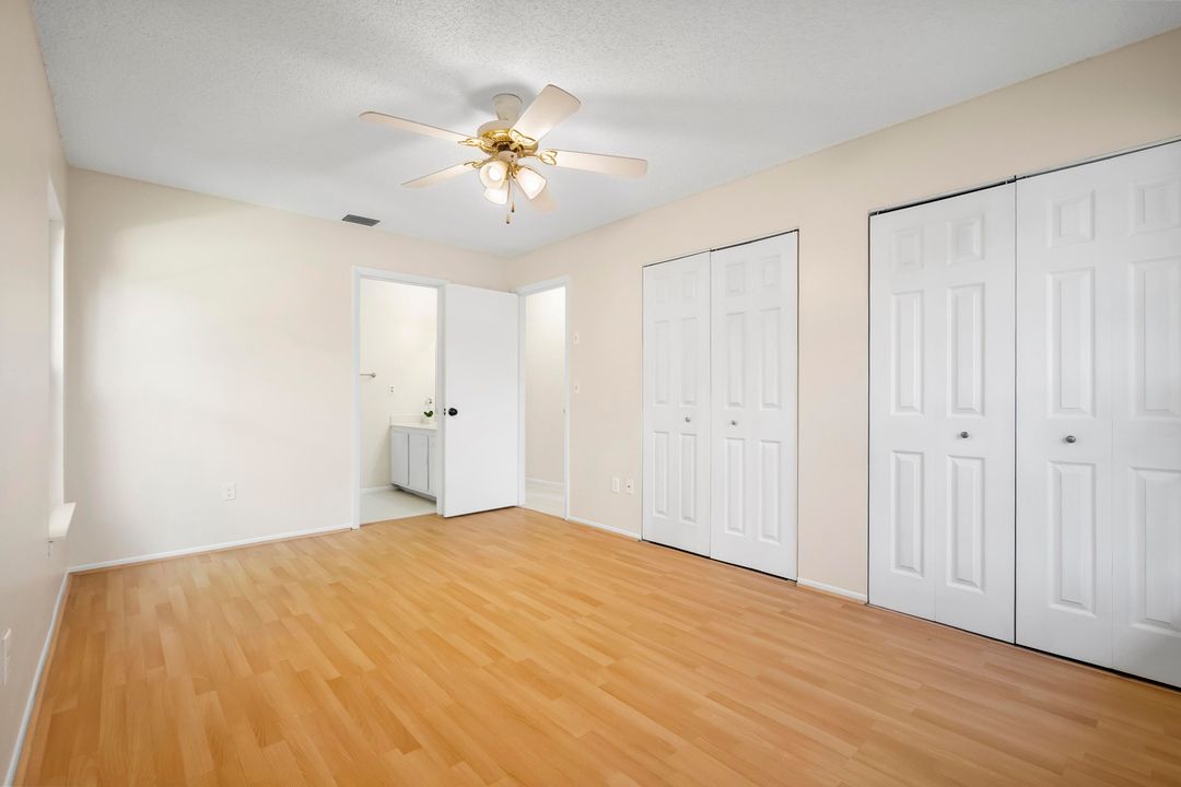 Active With Contract: $195,000 (2 beds, 2 baths, 1037 Square Feet)