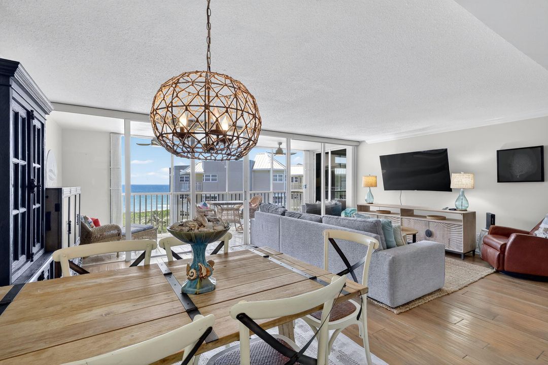 For Sale: $679,000 (1 beds, 1 baths, 1001 Square Feet)