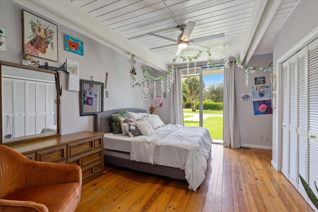 Active With Contract: $1,895,000 (4 beds, 3 baths, 3765 Square Feet)