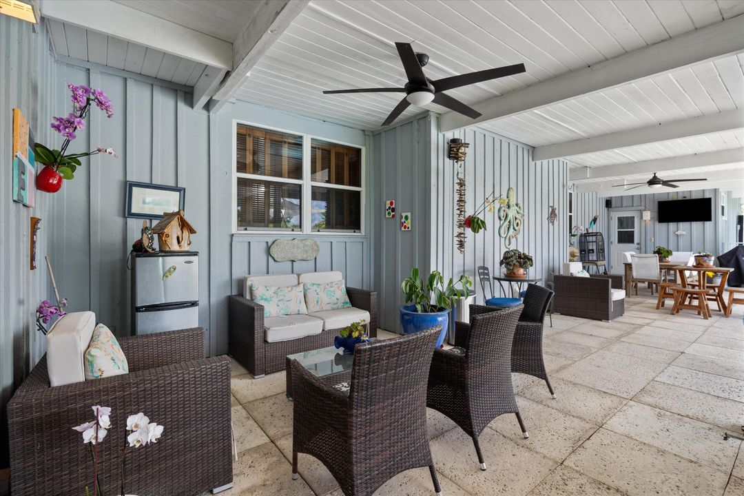 Active With Contract: $1,895,000 (4 beds, 3 baths, 3765 Square Feet)