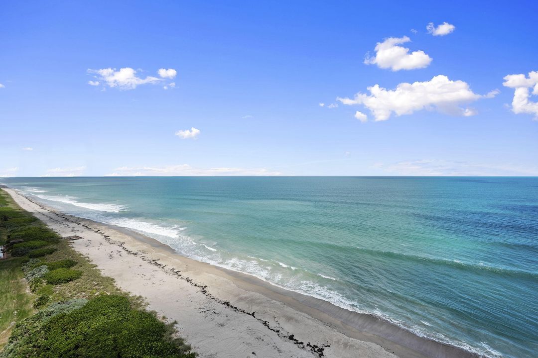 Active With Contract: $530,000 (2 beds, 2 baths, 1228 Square Feet)