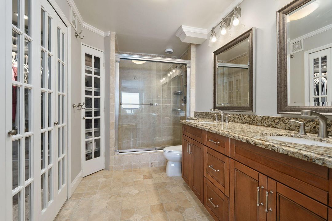 Active With Contract: $530,000 (2 beds, 2 baths, 1228 Square Feet)