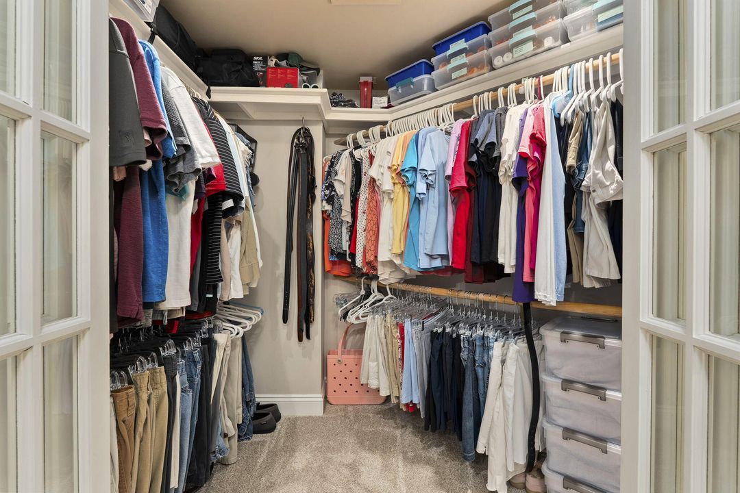 Active With Contract: $530,000 (2 beds, 2 baths, 1228 Square Feet)