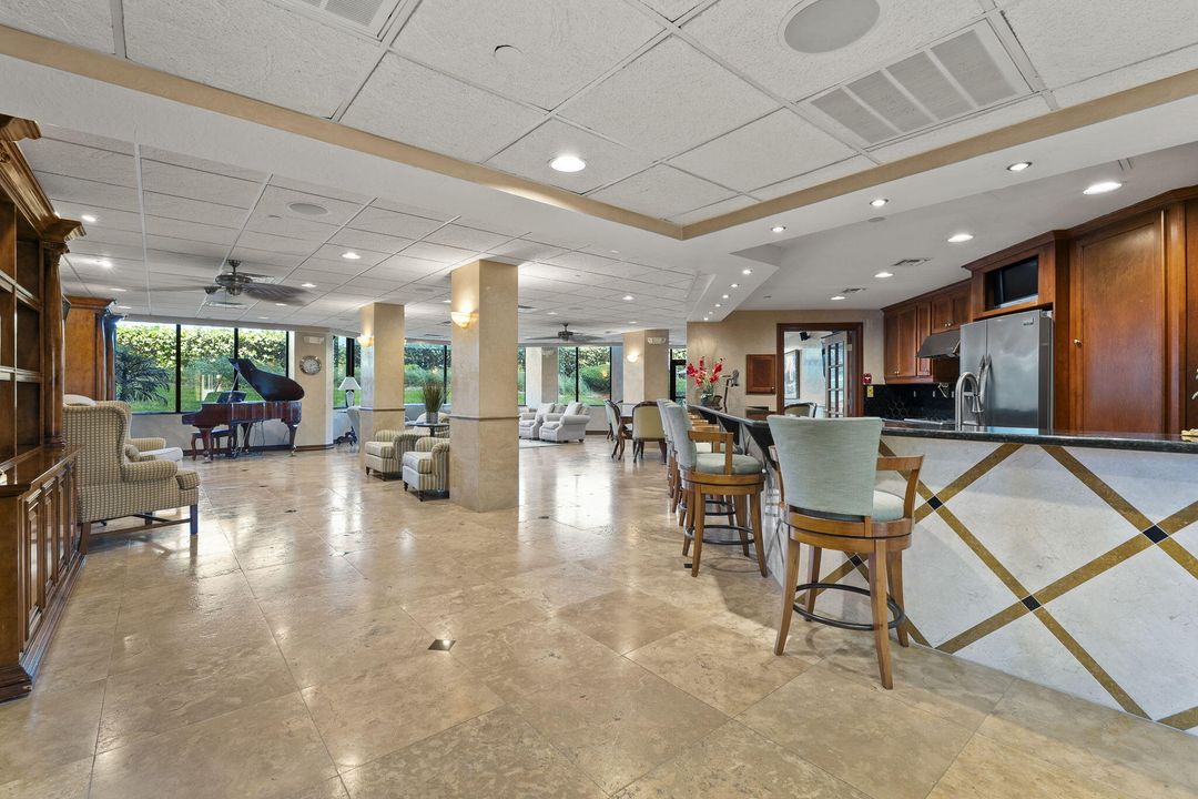 Active With Contract: $530,000 (2 beds, 2 baths, 1228 Square Feet)