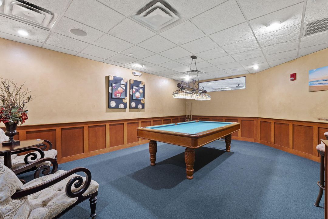 Active With Contract: $530,000 (2 beds, 2 baths, 1228 Square Feet)