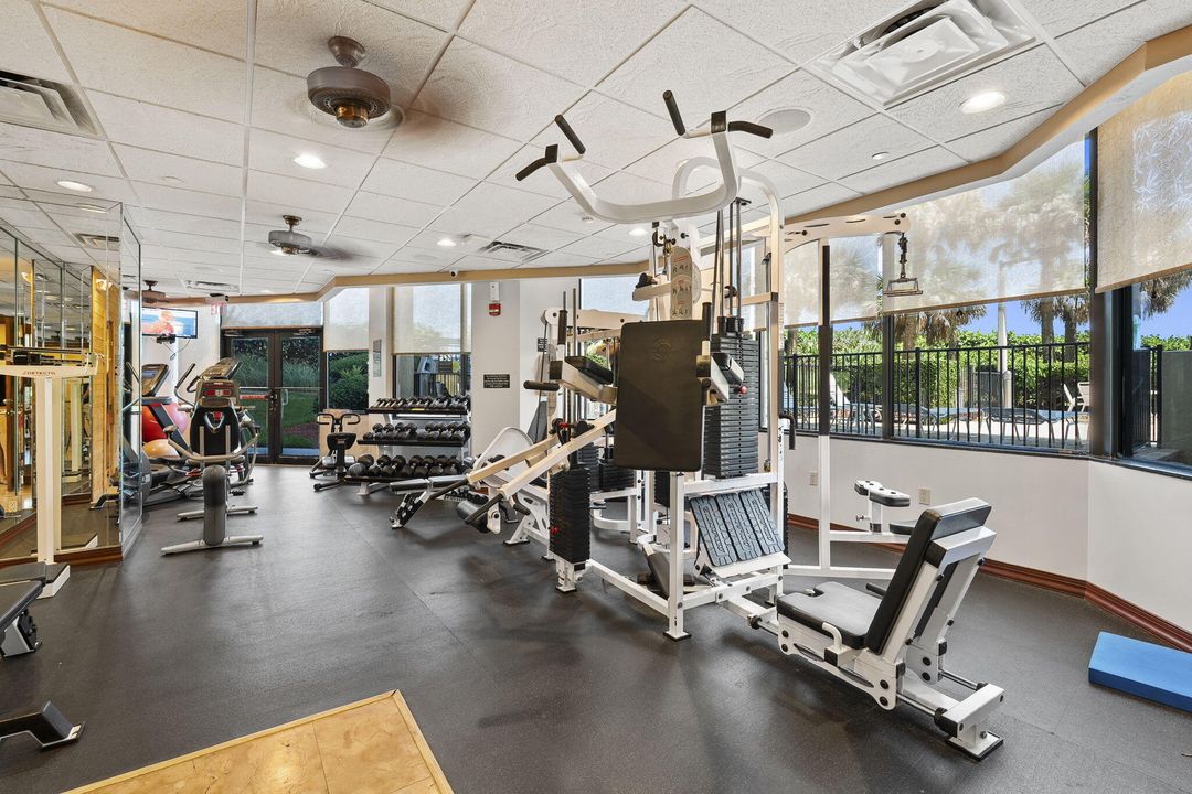 Active With Contract: $530,000 (2 beds, 2 baths, 1228 Square Feet)