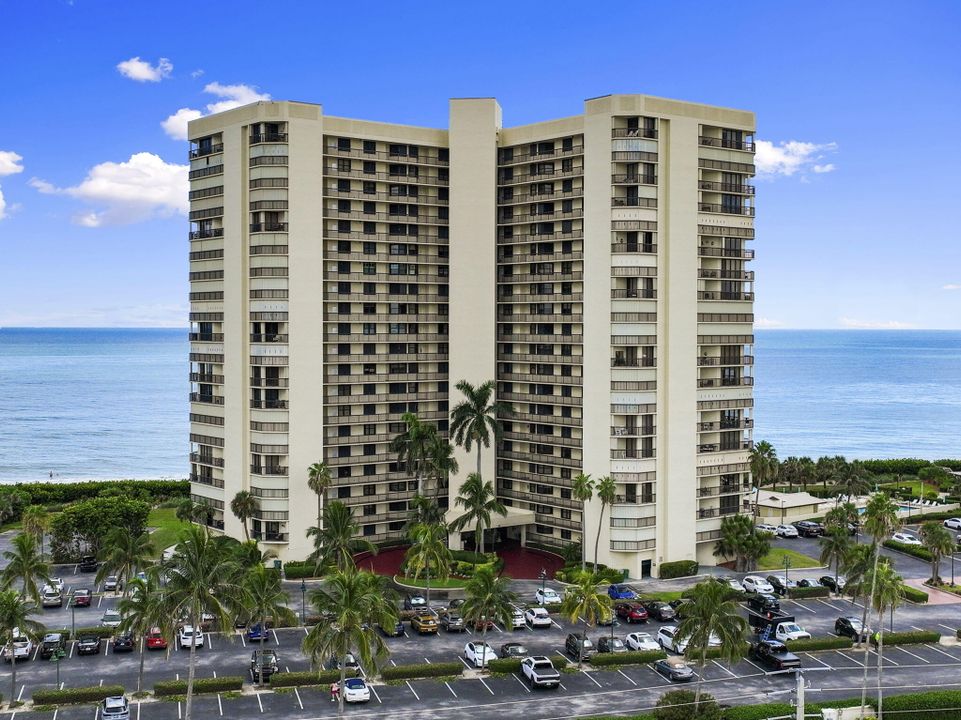 Active With Contract: $530,000 (2 beds, 2 baths, 1228 Square Feet)