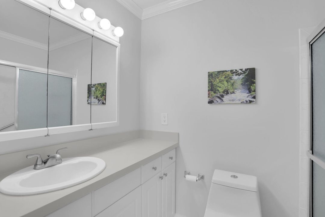 Под контрактом: $190,000 (2 спален, 2 ванн, 1200 Квадратных фут)