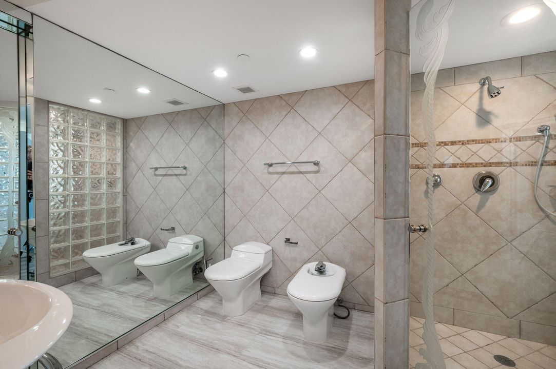 В аренду: $19,500 (3 спален, 4 ванн, 3288 Квадратных фут)