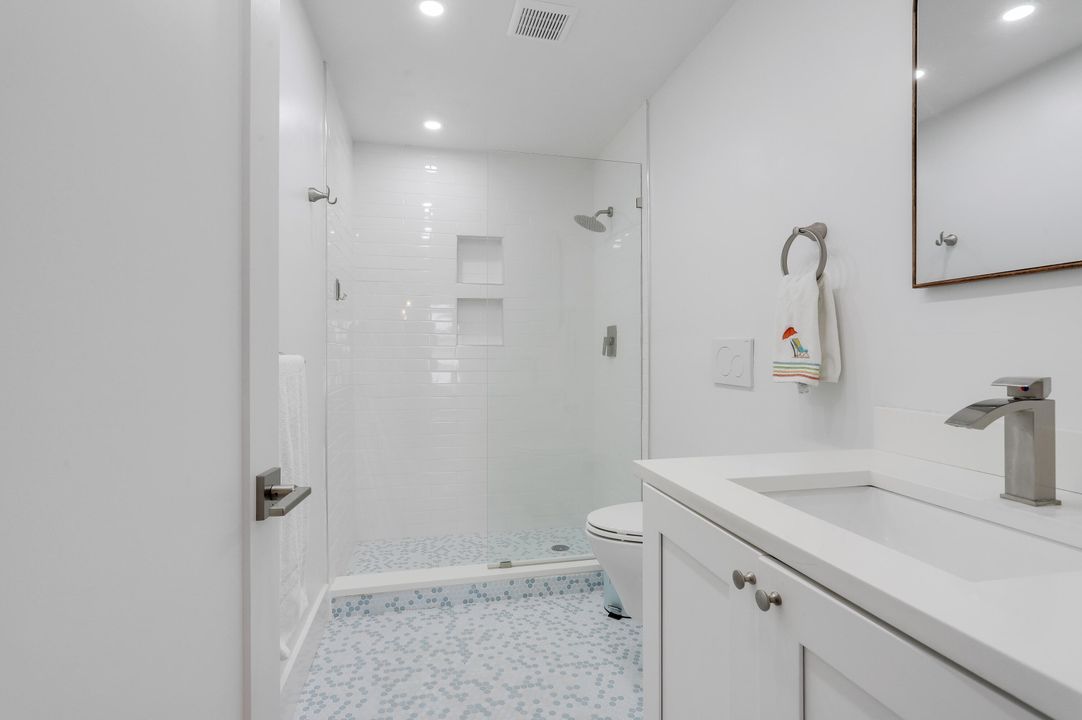 En Venta: $1,050,000 (2 camas, 2 baños, 1823 Pies cuadrados)