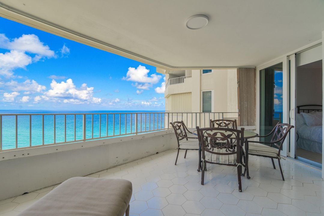 Active With Contract: $10,000 (2 beds, 2 baths, 1448 Square Feet)