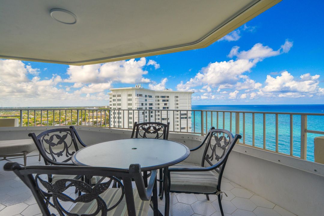 Active With Contract: $10,000 (2 beds, 2 baths, 1448 Square Feet)