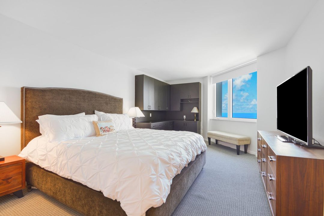 Active With Contract: $10,000 (2 beds, 2 baths, 1448 Square Feet)